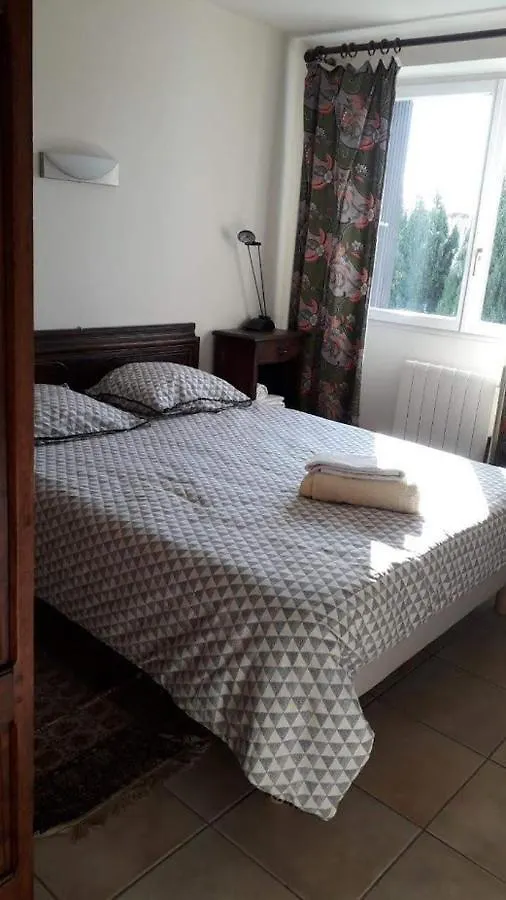 Bel appartement, très calme, 5mn à pied du cours Mirabeau Aix-en-Provence Appartement